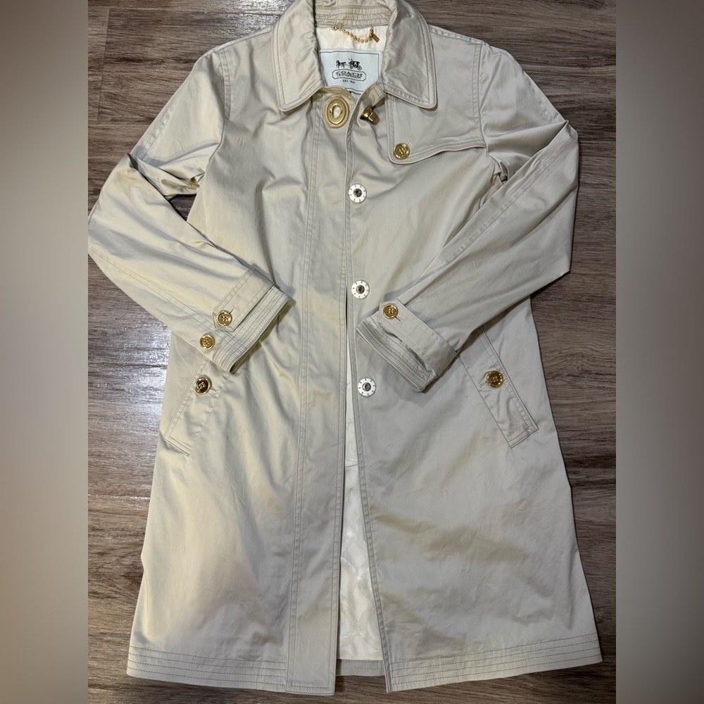 Coach Beige Trench Coat Gold Hardware Signature Lining size M